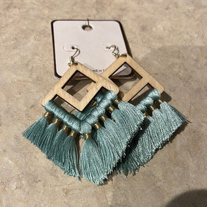 Wood square tassel earring