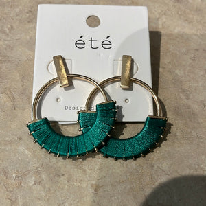 thread circle bar earrings